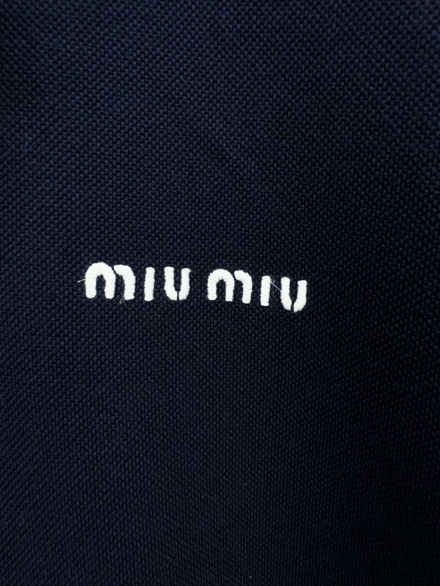 Miu Miu miumiu navy polo shirt in excellent condition Size US XS / EU 42 / 0 - 3 Thumbnail