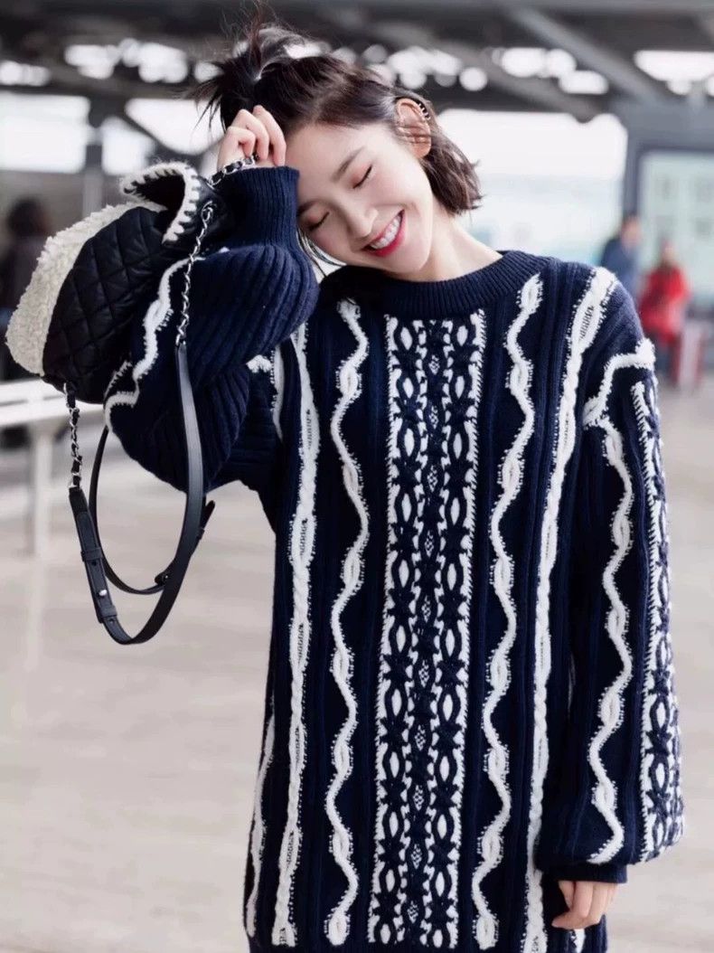 Chanel Chanel Hamburg Show Collection Sweater Size US S / EU 44-46 / 1 - 3 Thumbnail