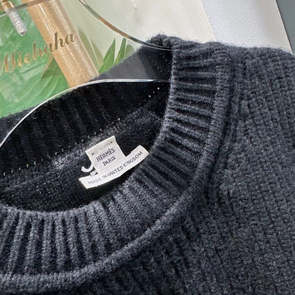 Hermes Hermes Black Cashmere Sweater Size 38 Size US S / EU 44-46 / 1 - 3 Thumbnail