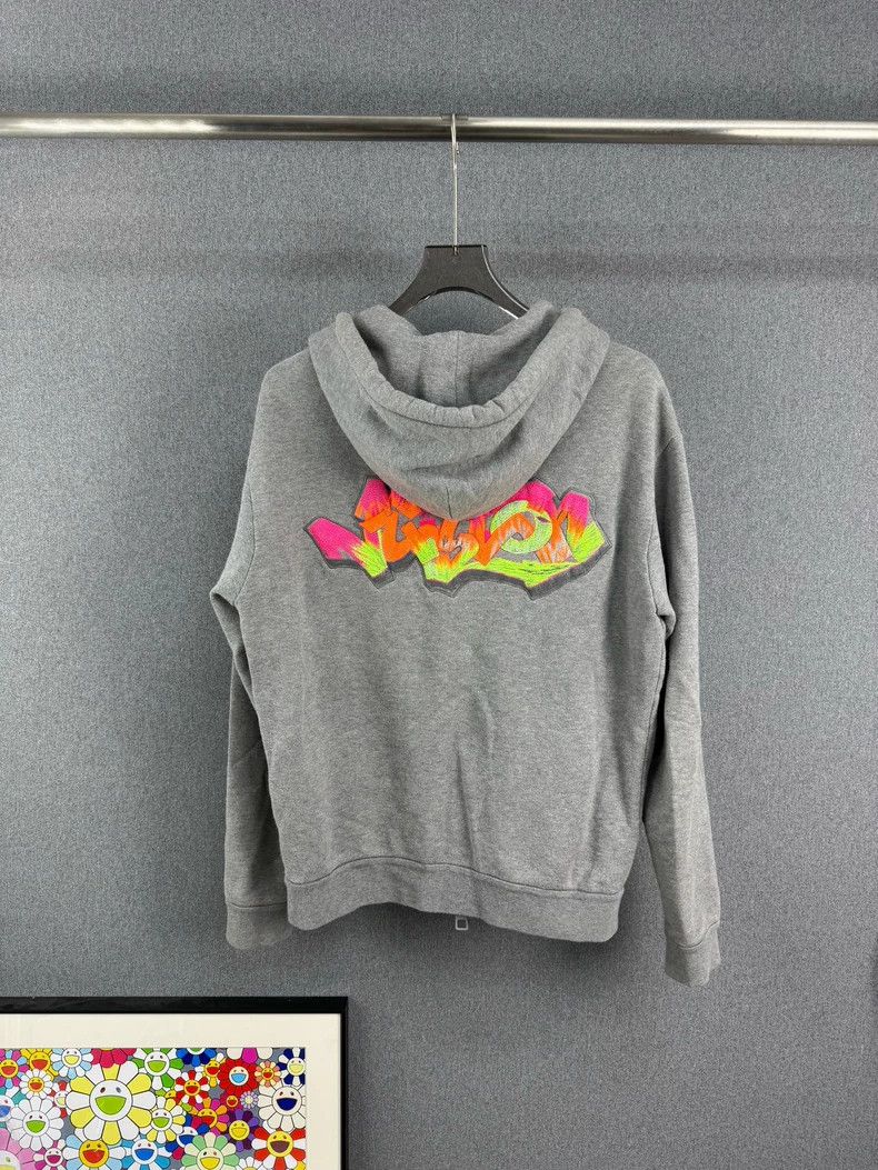 Louis Vuitton Louis Vuitton Neon Embroidered Logo Jacket Size US S / EU 44-46 / 1 - 2 Thumbnail