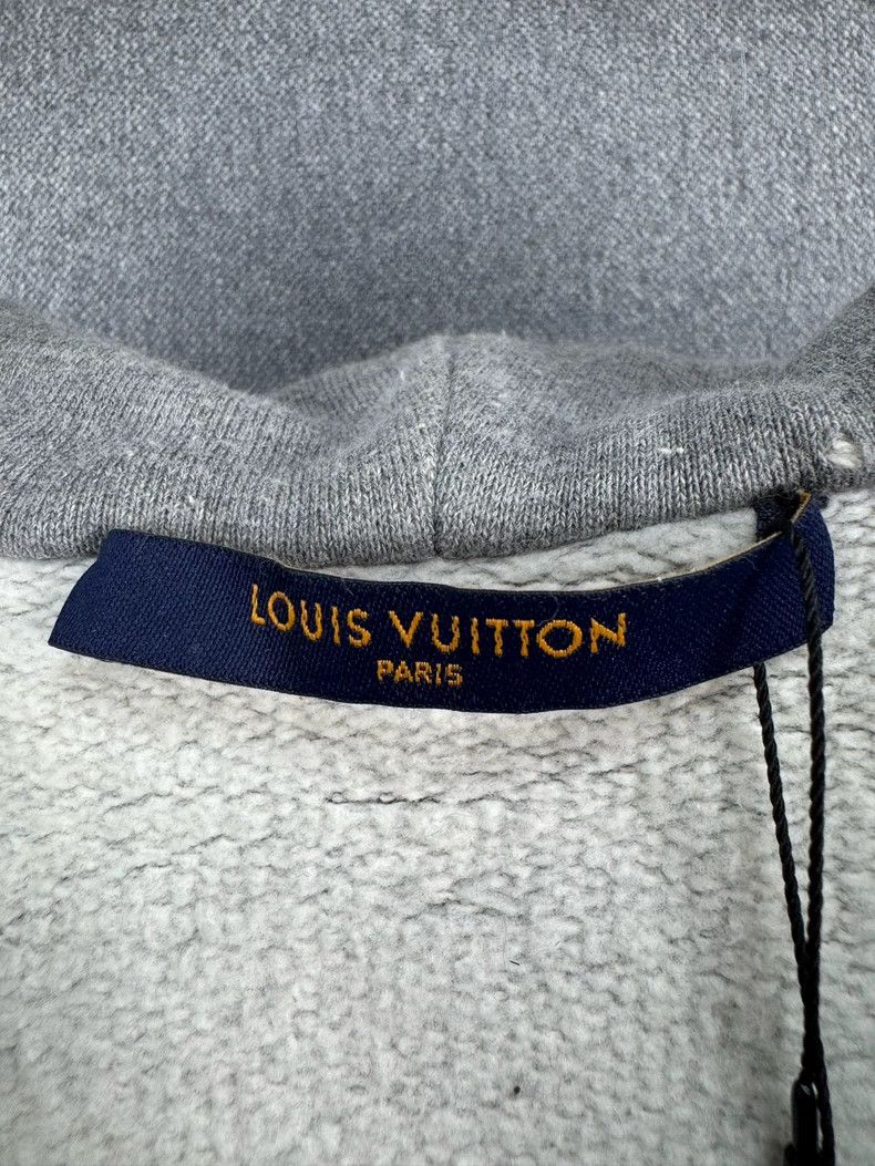 Louis Vuitton Louis Vuitton Neon Embroidered Logo Jacket Size US S / EU 44-46 / 1 - 3 Thumbnail