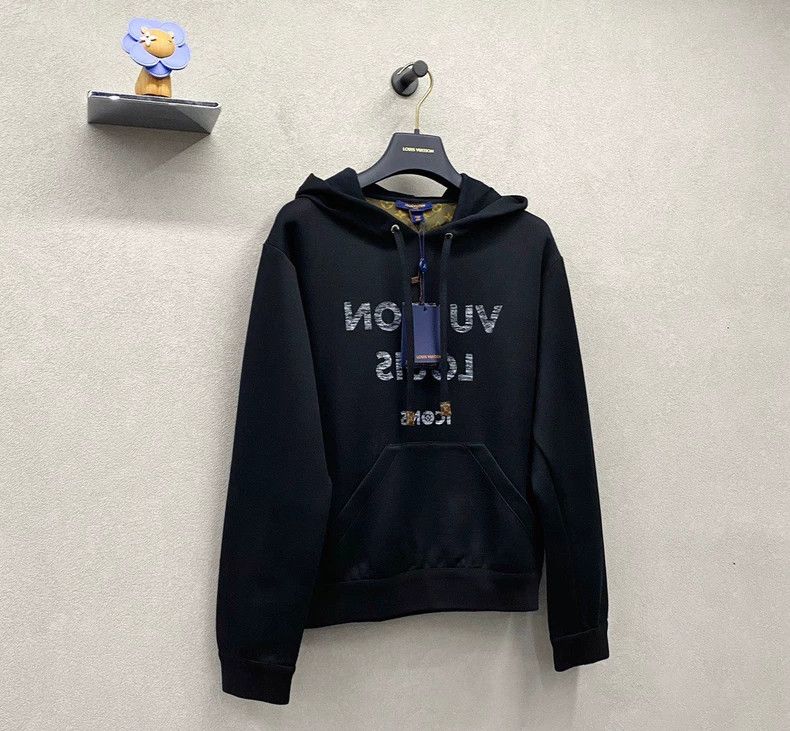 Louis Vuitton LV Black Logo Hooded Sweatshirt Size US S / EU 44-46 / 1 - 4 Thumbnail