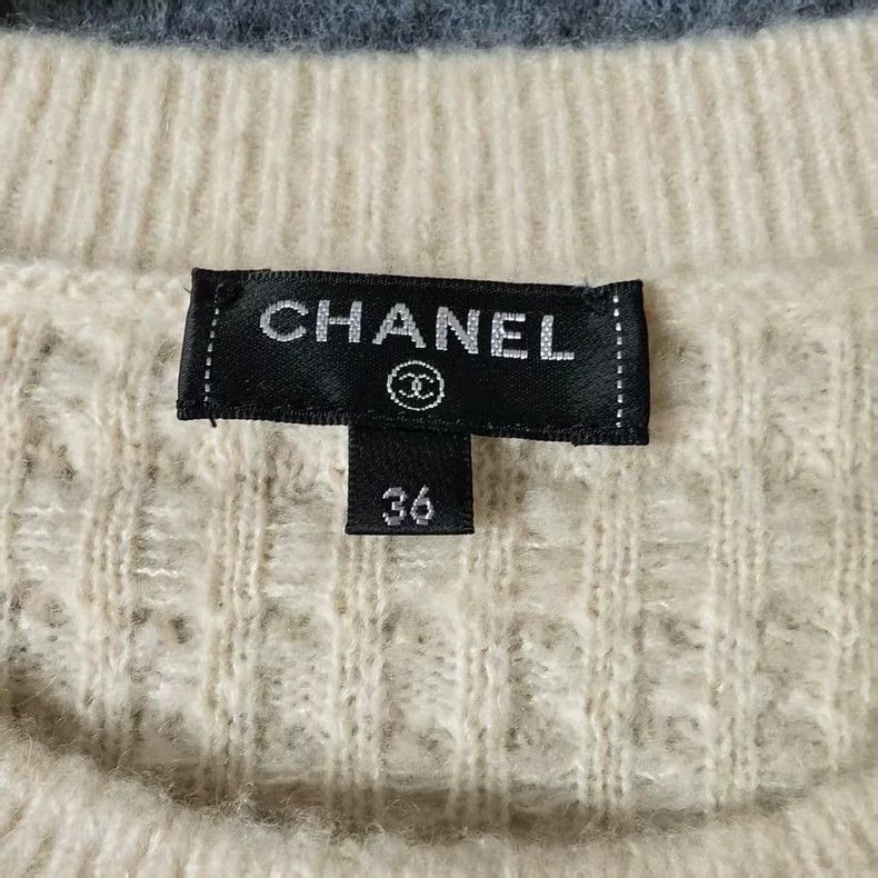 Chanel Chanel Beige Floral Embroidered Knit Sweater Size US S / EU 44-46 / 1 - 4 Thumbnail