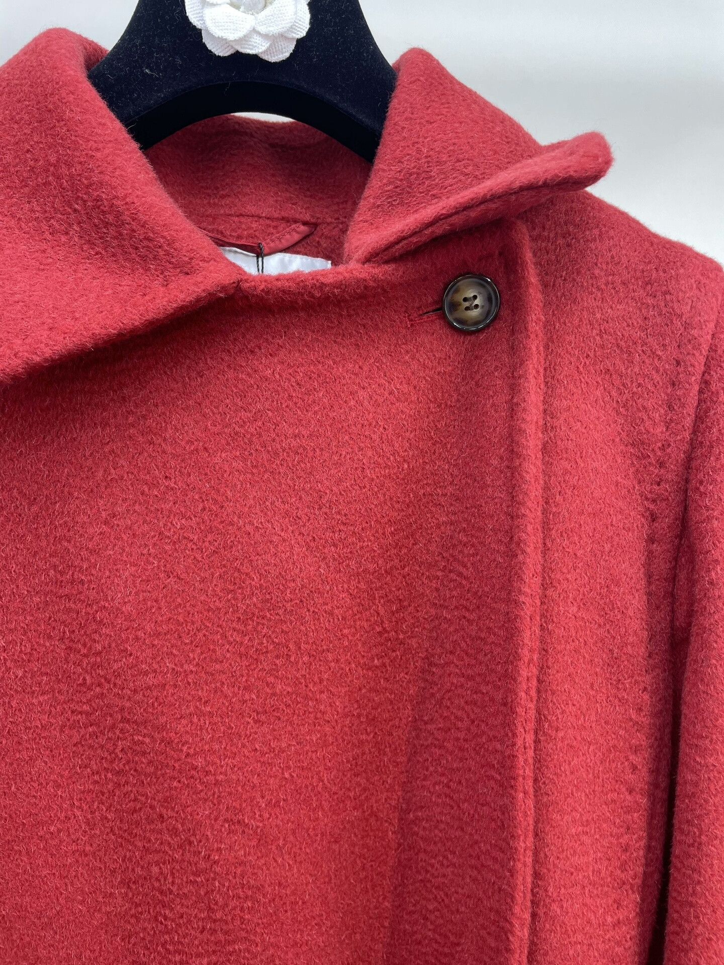 Max Mara elegan red belted coat from maxmara Size US M / EU 48-50 / 2 - 3 Thumbnail