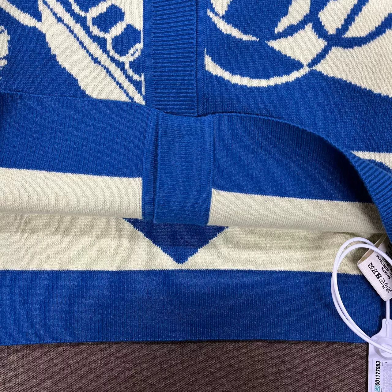 Hermes Hermes Blue War Horse Cardigan Size US XS / EU 42 / 0 - 5 Thumbnail