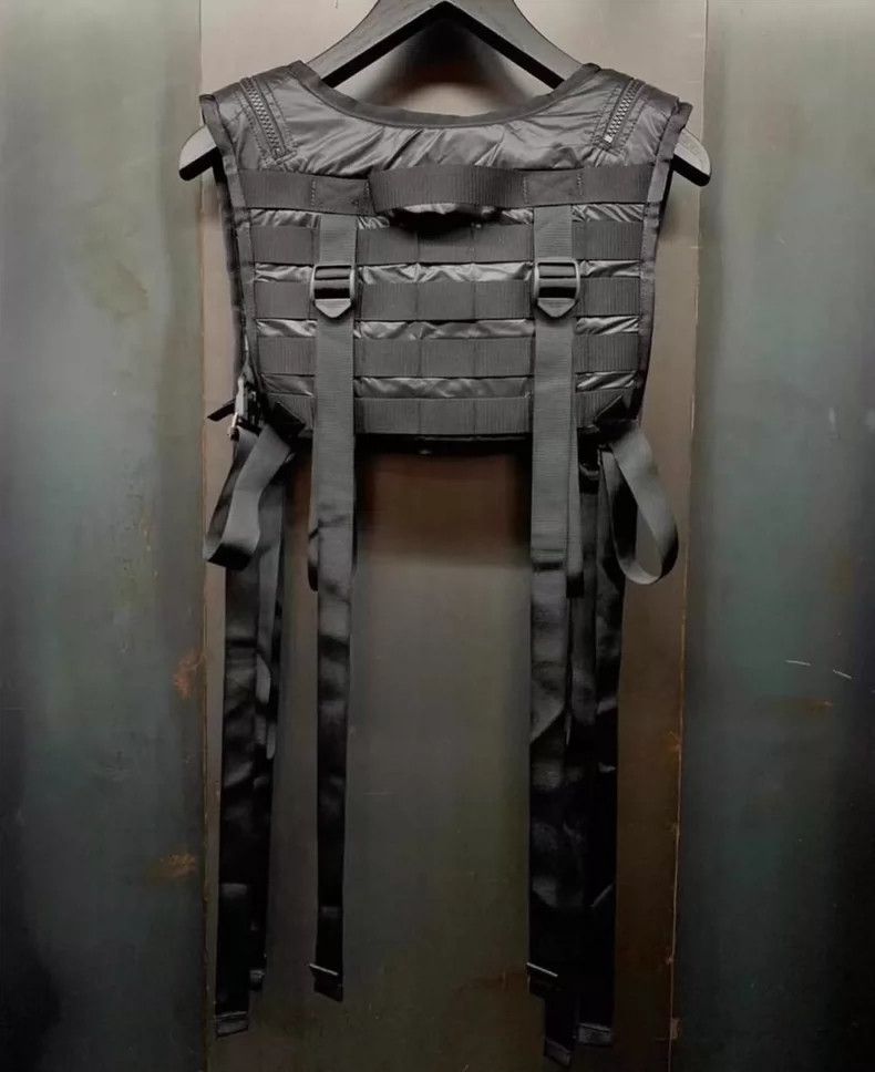 Takahiromiyashita The Soloist. Takahiro Miyashita The Soloist Tactical Vest Size US M / EU 48-50 / 2 - 2 Thumbnail