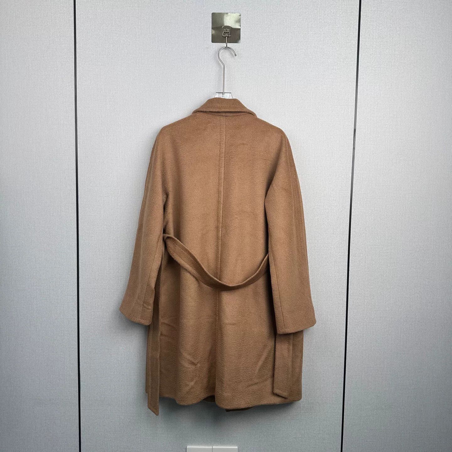 Max Mara Maxmara Camel Cashmere Robe Coat Size US XL / EU 56 / 4 - 5 Thumbnail