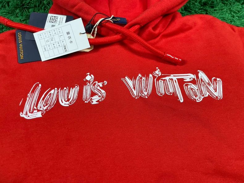 Louis Vuitton Louis Vuitton Graffiti Logo Hoodie Size US L / EU 52-54 / 3 - 4 Thumbnail
