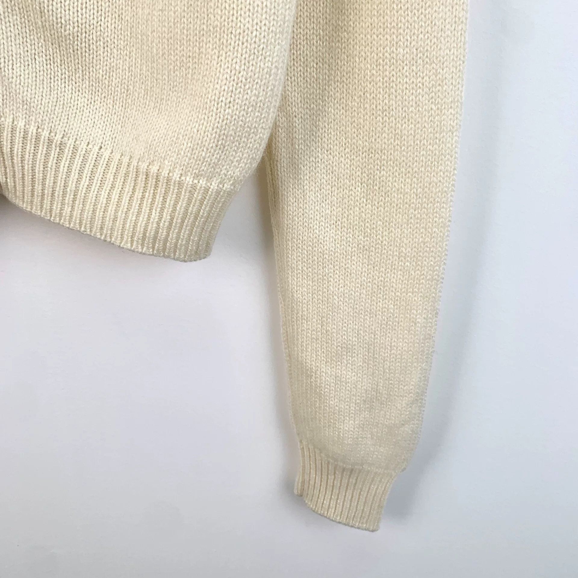 Miu Miu miu miu beige bow detail knitted cardigan Size US S / EU 44-46 / 1 - 4 Thumbnail