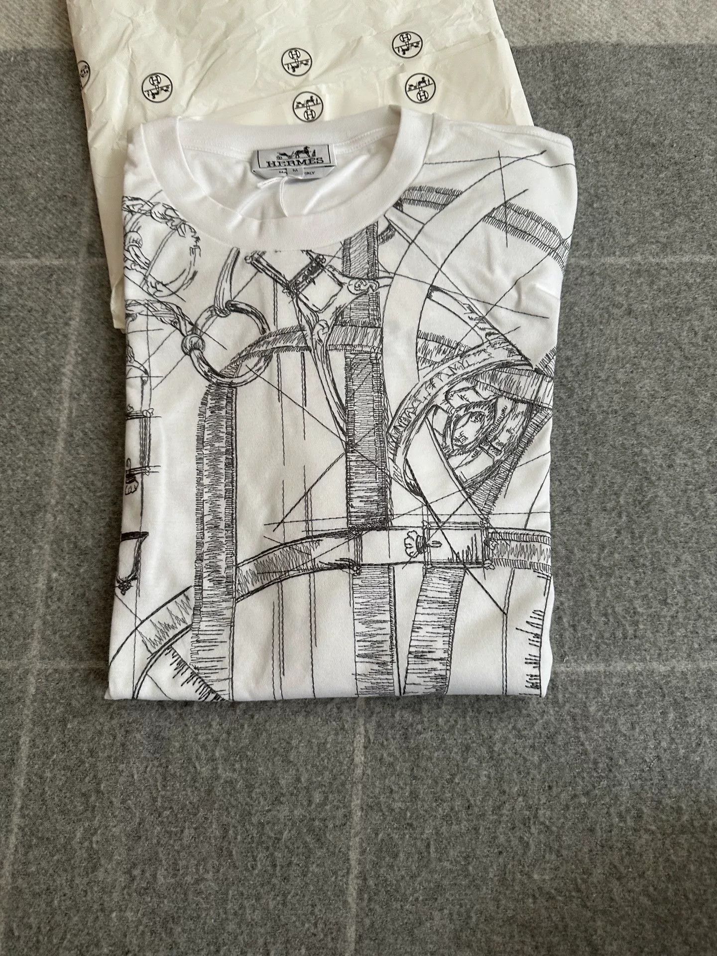 Hermes Hermes New Men's M Graffiti T-shirt Size US M / EU 48-50 / 2 - 2 Thumbnail