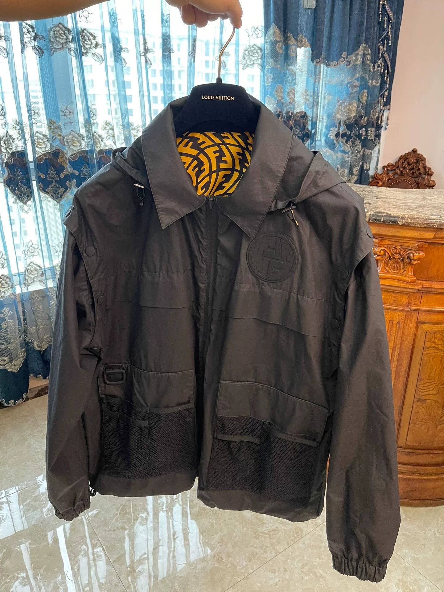 Fendi fendi reversible jacket with detachable sleeves Size US L / EU 52-54 / 3 - 3 Thumbnail