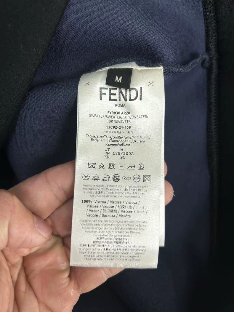 Fendi Fendi 2024FW Embossed Embroidery Logo Sweatshirt Size US M / EU 48-50 / 2 - 4 Thumbnail