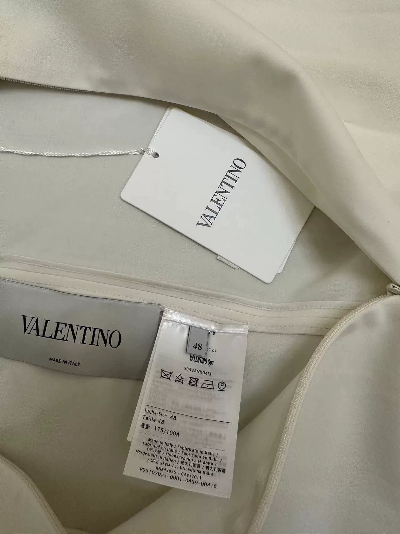 Valentino Valentino Sleeveless Dress Size US S / EU 44-46 / 1 - 3 Thumbnail