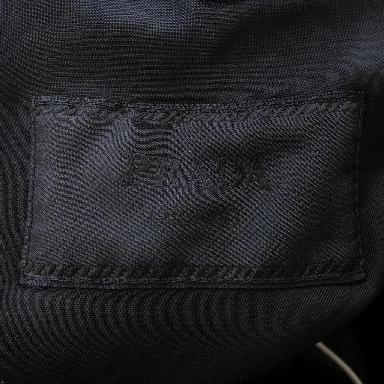 Prada Prada Prada Triangle Logo Re-Nylon Coat Others Outerwear SGB689 S211 1WQ8 DUTY FREE for USA Size ONE SIZE - 6 Thumbnail