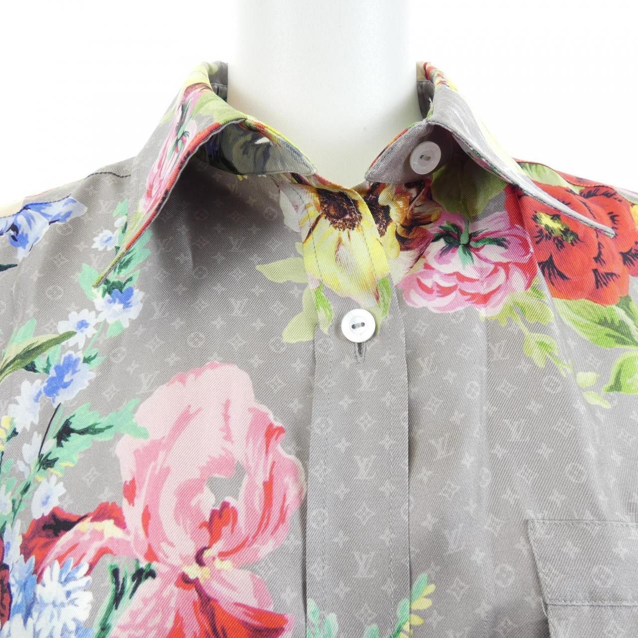Louis Vuitton Louis Vuitton Louis Vuitton FNTO88SR8 Silk Shirt Others Dress Shirt FNTO88SR8 DUTY FREE for USA Size ONE SIZE - 5 Thumbnail