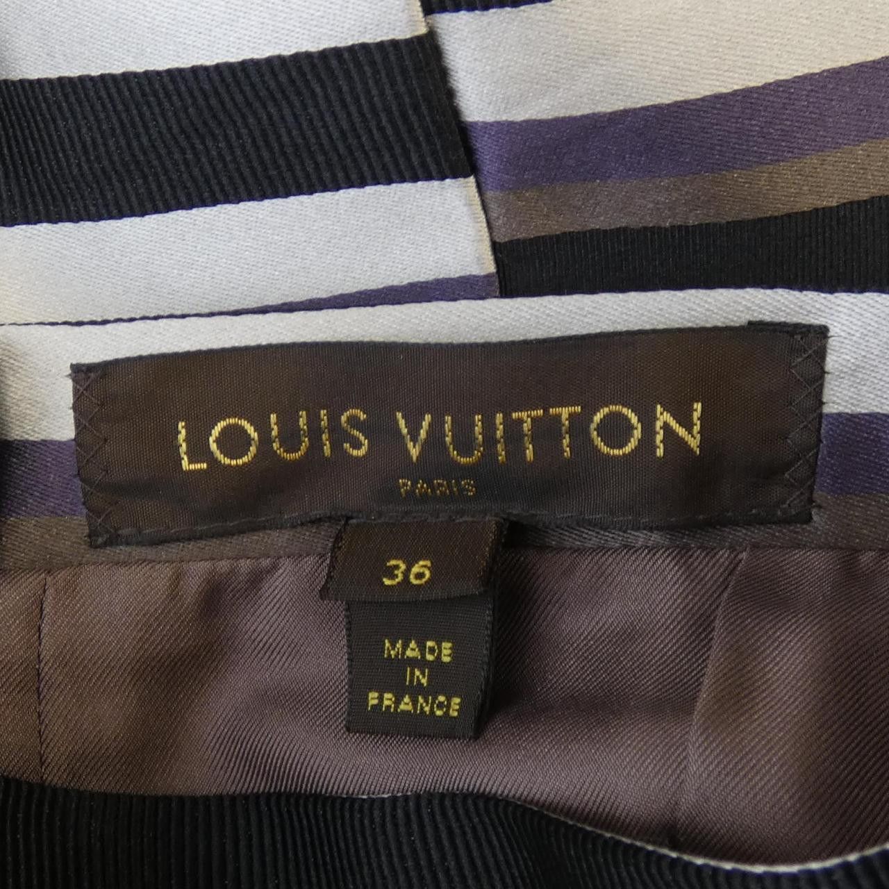 Louis Vuitton Louis Vuitton Louis Vuitton Skirt Skirt Others Skirts WNSK25S3A DUTY FREE for USA Size ONE SIZE - 4 Thumbnail