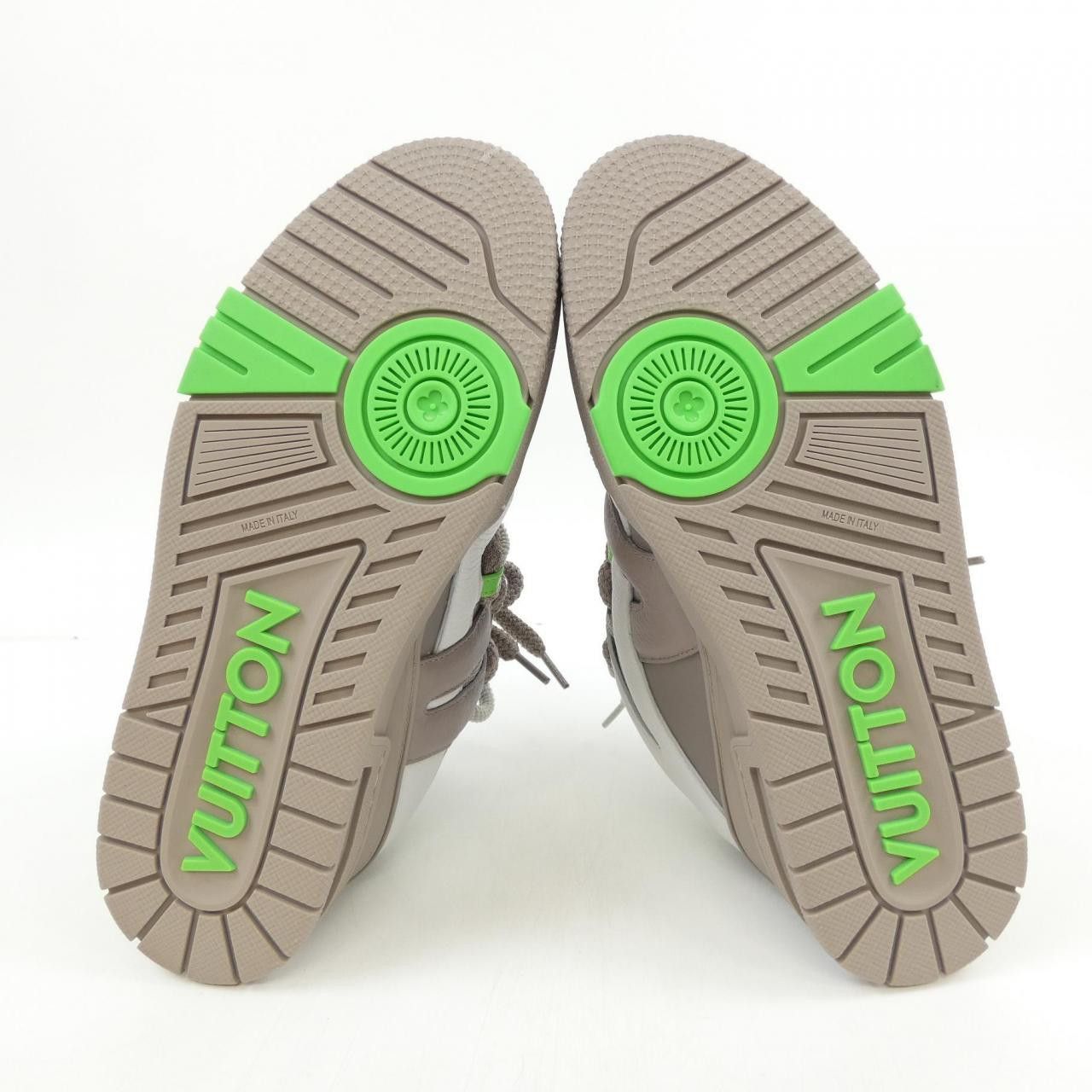 Louis Vuitton Louis Vuitton Louis Vuitton LV Skate Line Sneakers Others Shoes LVスケートライン DUTY FREE for USA Size ONE SIZE - 4 Thumbnail