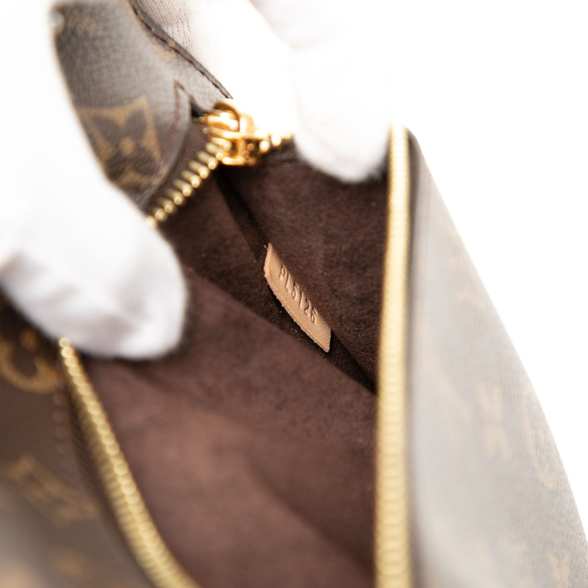 Louis Vuitton Louis Vuitton Monogram Pochette Metis Size ONE SIZE - 6 Thumbnail