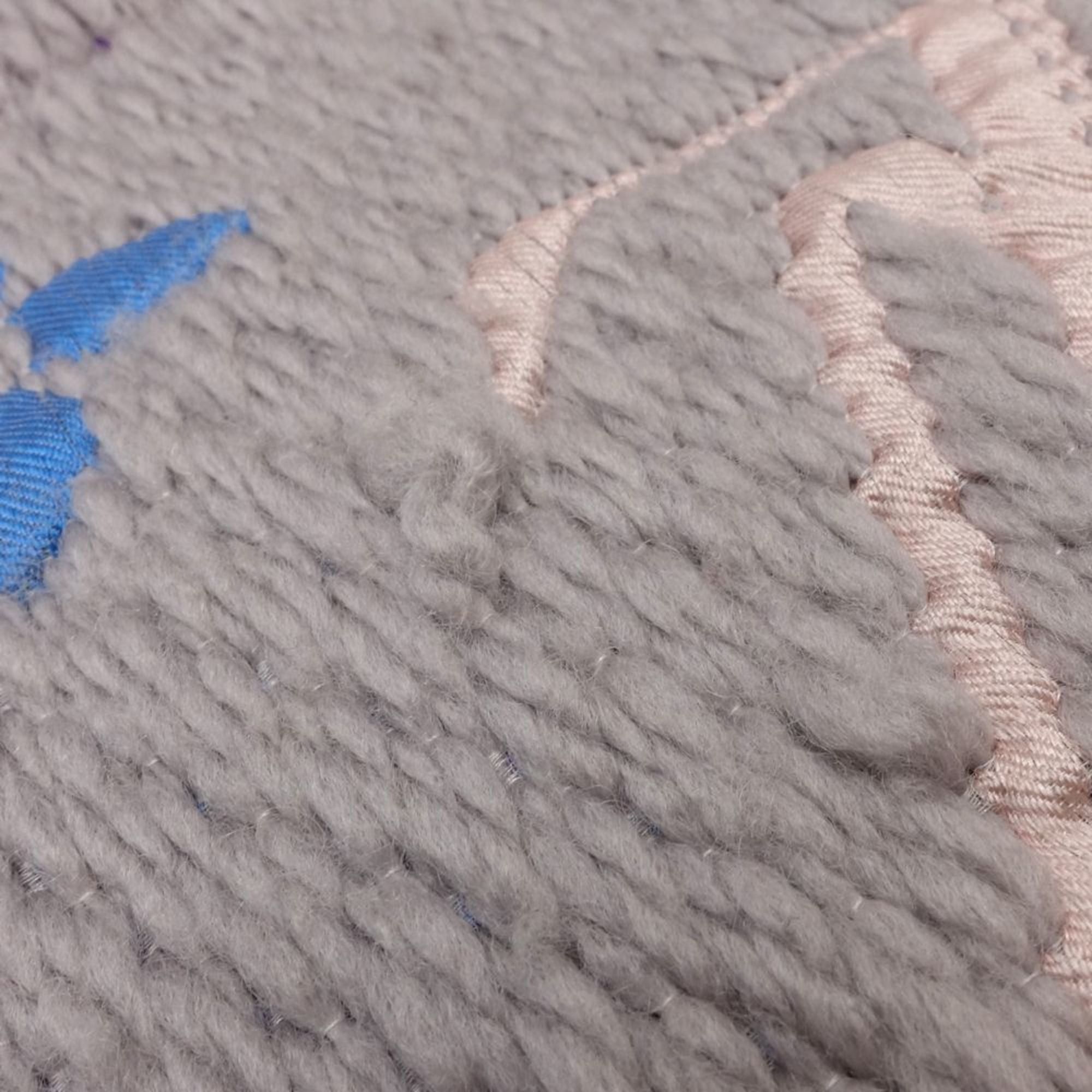 Louis Vuitton Louis Vuitton Stole/Scarf M75874 Echarpe Mania Gray/Pink Women's 181864 Size ONE SIZE - 7 Thumbnail