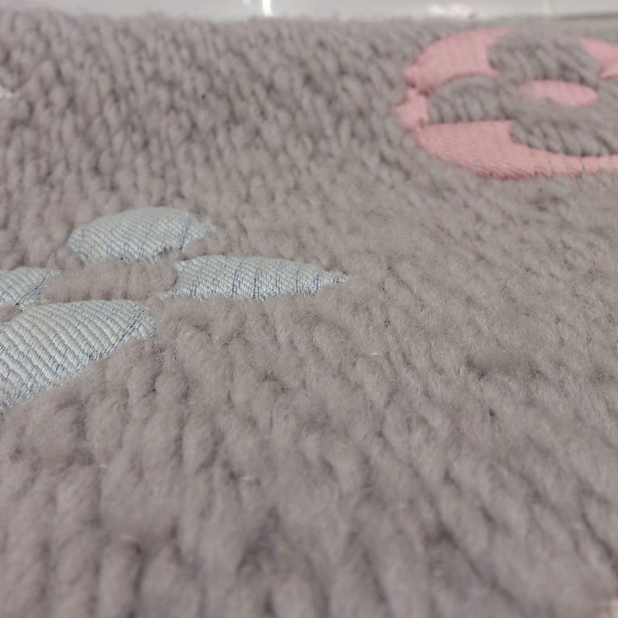Louis Vuitton Louis Vuitton Stole/Scarf M75874 Echarpe Mania Gray/Pink Women's 181864 Size ONE SIZE - 6 Thumbnail