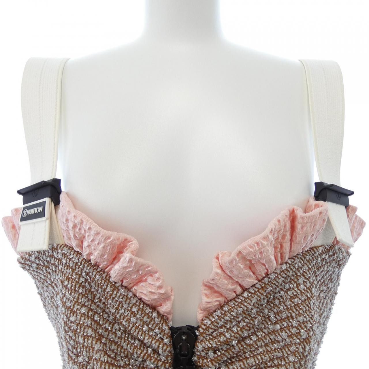 Louis Vuitton Louis Vuitton Louis Vuitton Top Others Tops FMBL40JT8 DUTY FREE for USA Size ONE SIZE - 5 Thumbnail