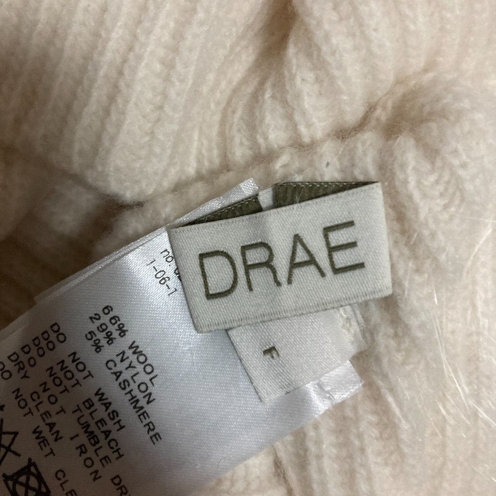 Other Other DRAE BY BLOSSOM Asymmetry Knit Poncho Others Shawl DUTY FREE for USA Size ONE SIZE - 7 Thumbnail