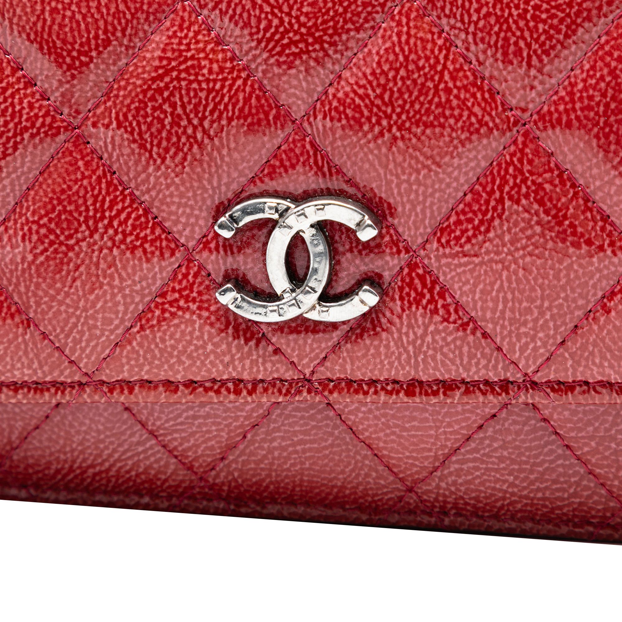Chanel Chanel Paris Dallas CC Quilted Patent Goatskin Wallet on Chain Size ONE SIZE - 5 Thumbnail