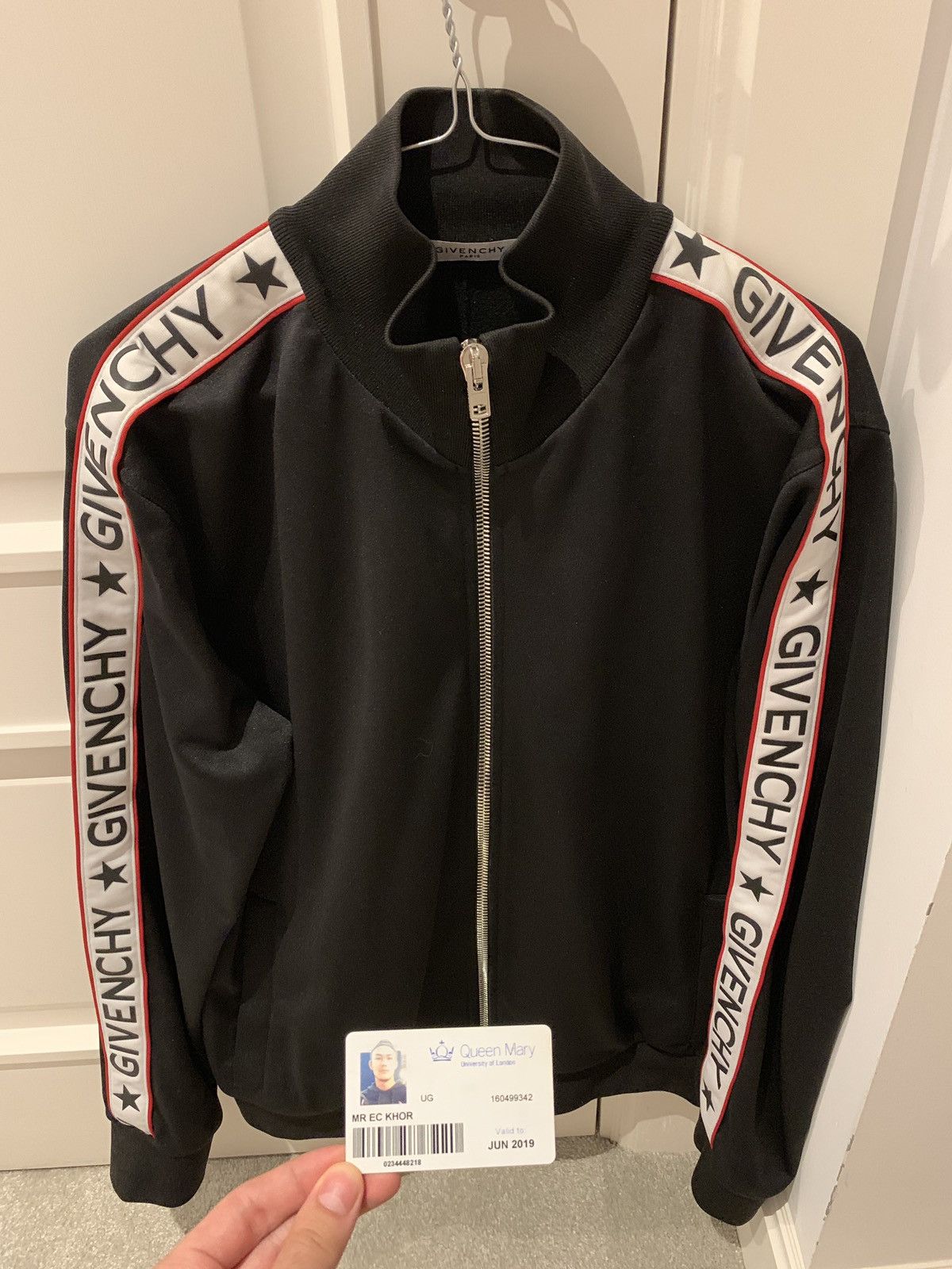 Mens givenchy tracksuit hotsell