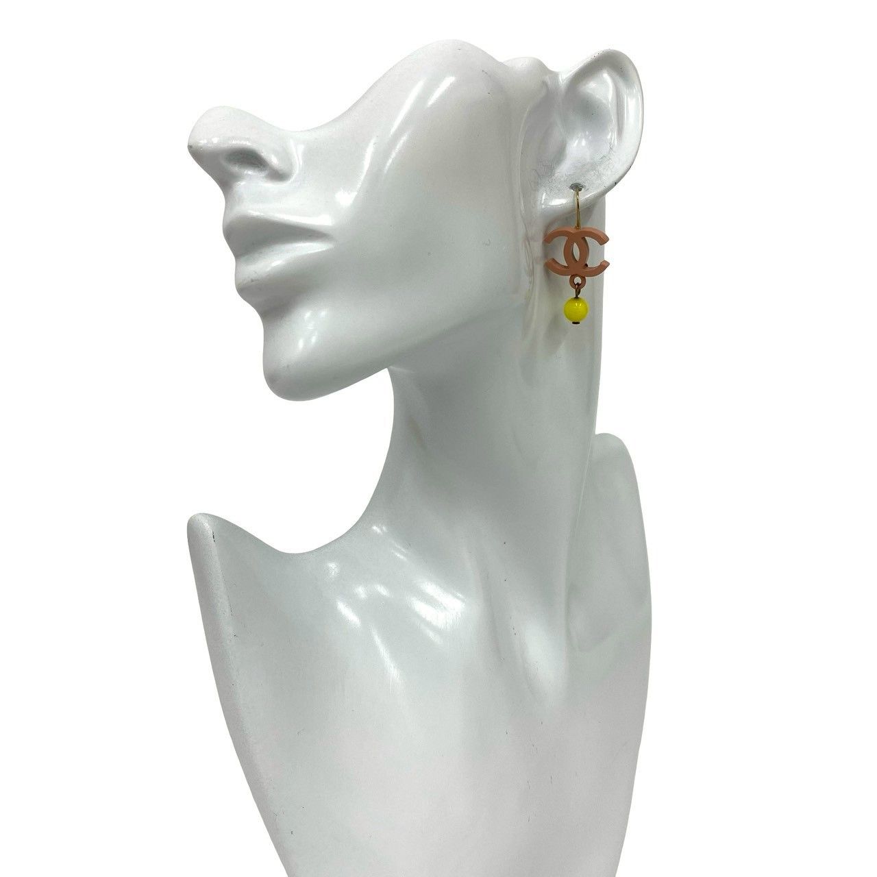 Chanel Chanel Chanel Coco Mark Earrings Metal Earrings DUTY FREE for USA Size ONE SIZE - 2 Thumbnail
