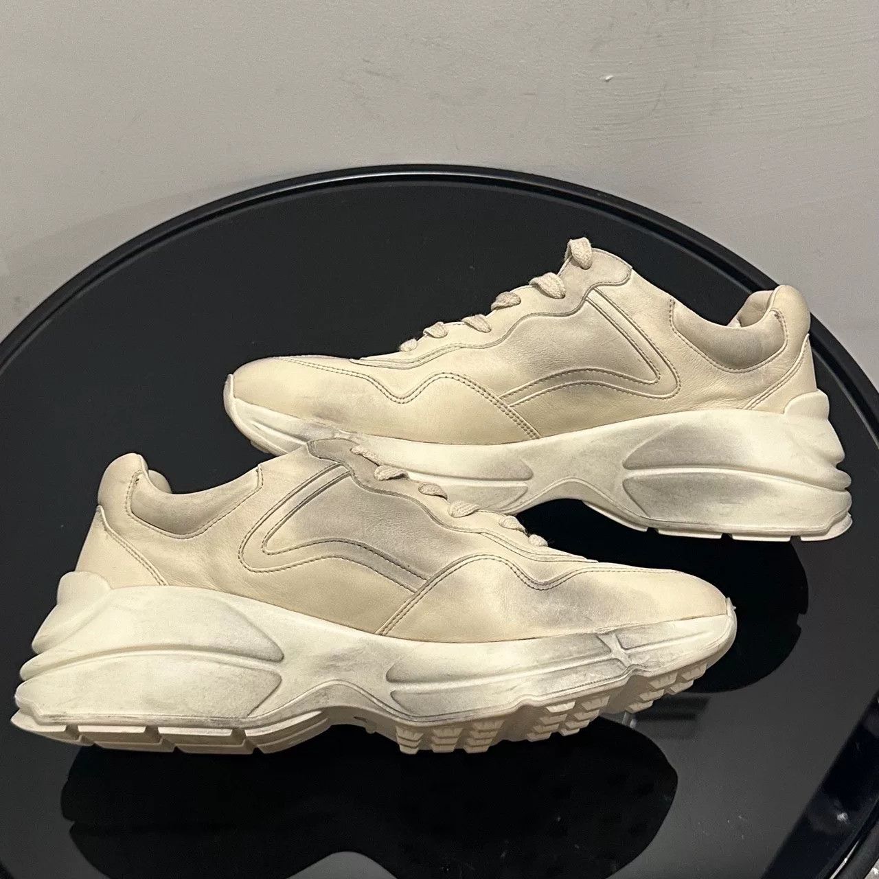 Gucci gucci rhyton leather sneakers with lips print Size US 8 / EU 41 - 4 Thumbnail