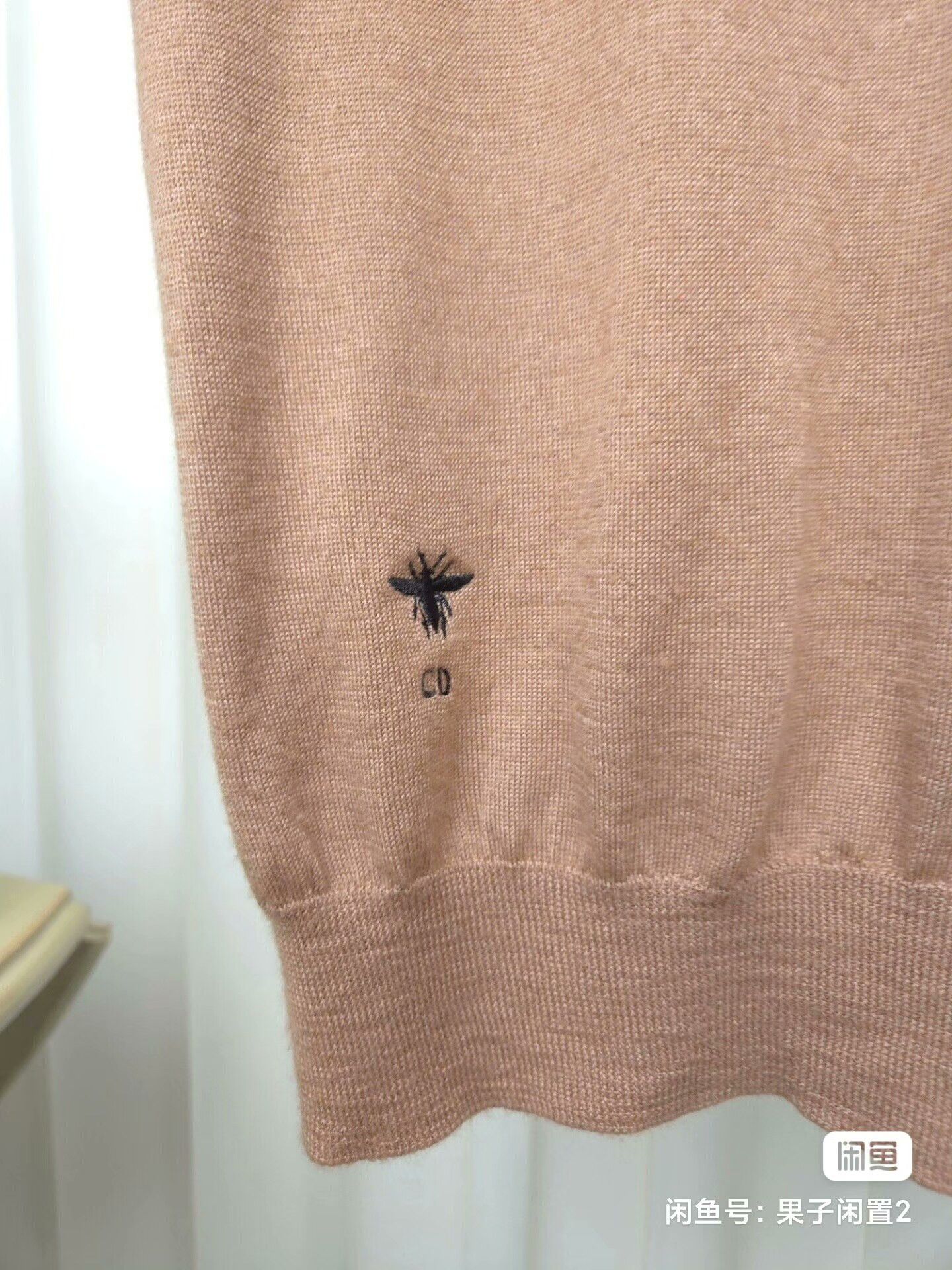 Dior christian dior beige cashmere short sleeve top Size US M / EU 48-50 / 2 - 4 Thumbnail
