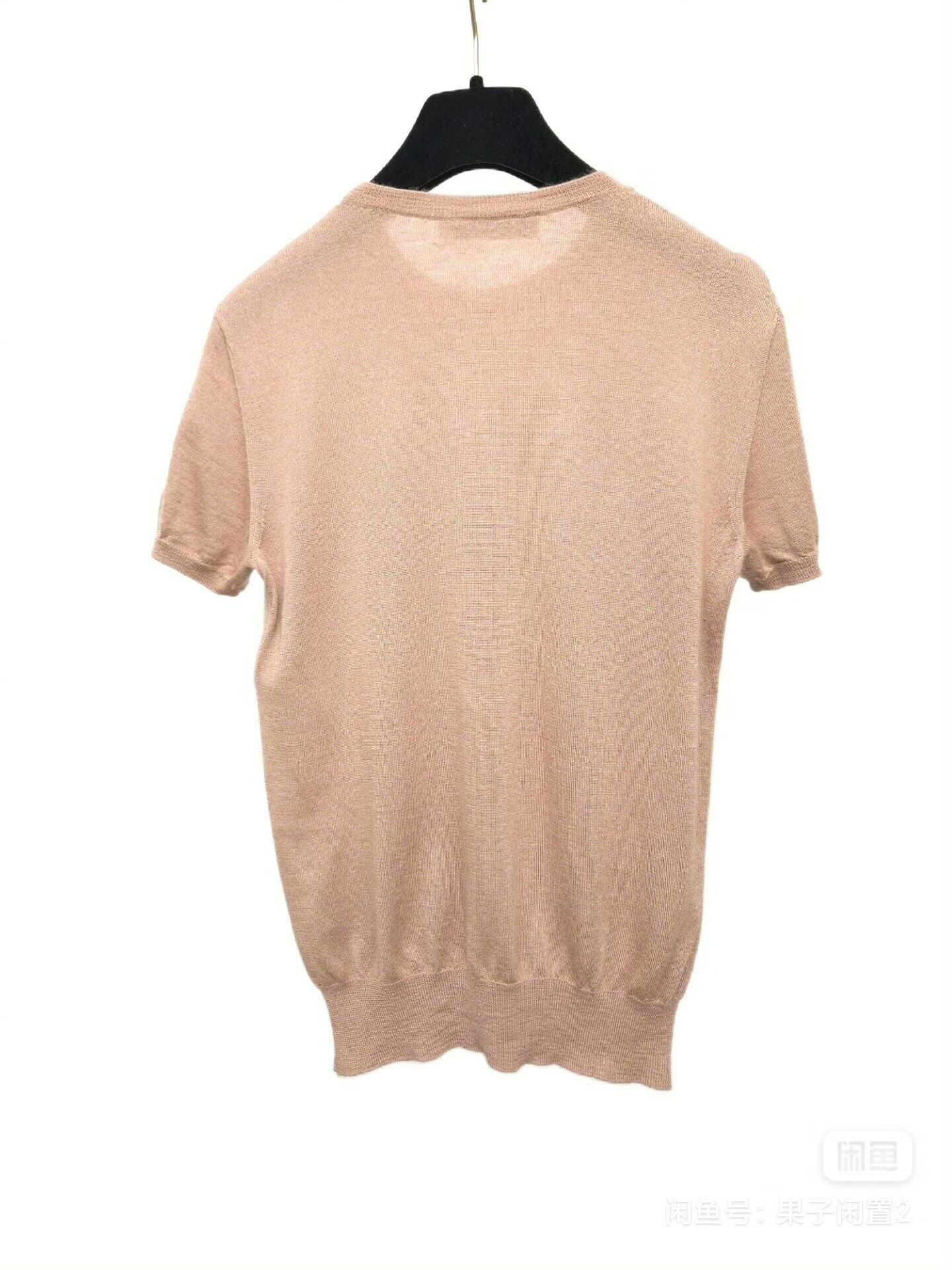 Dior christian dior beige cashmere short sleeve top Size US M / EU 48-50 / 2 - 3 Thumbnail