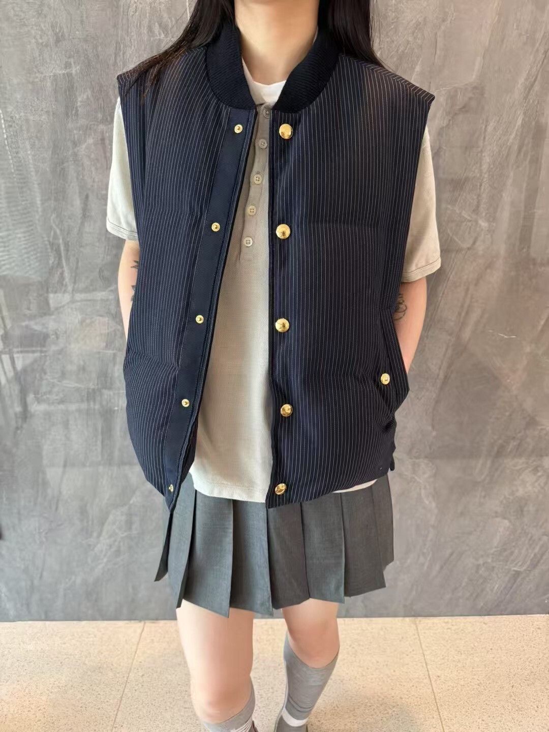 Thom Browne thom browne striped down vest for men Size US M / EU 48-50 / 2 - 7 Thumbnail