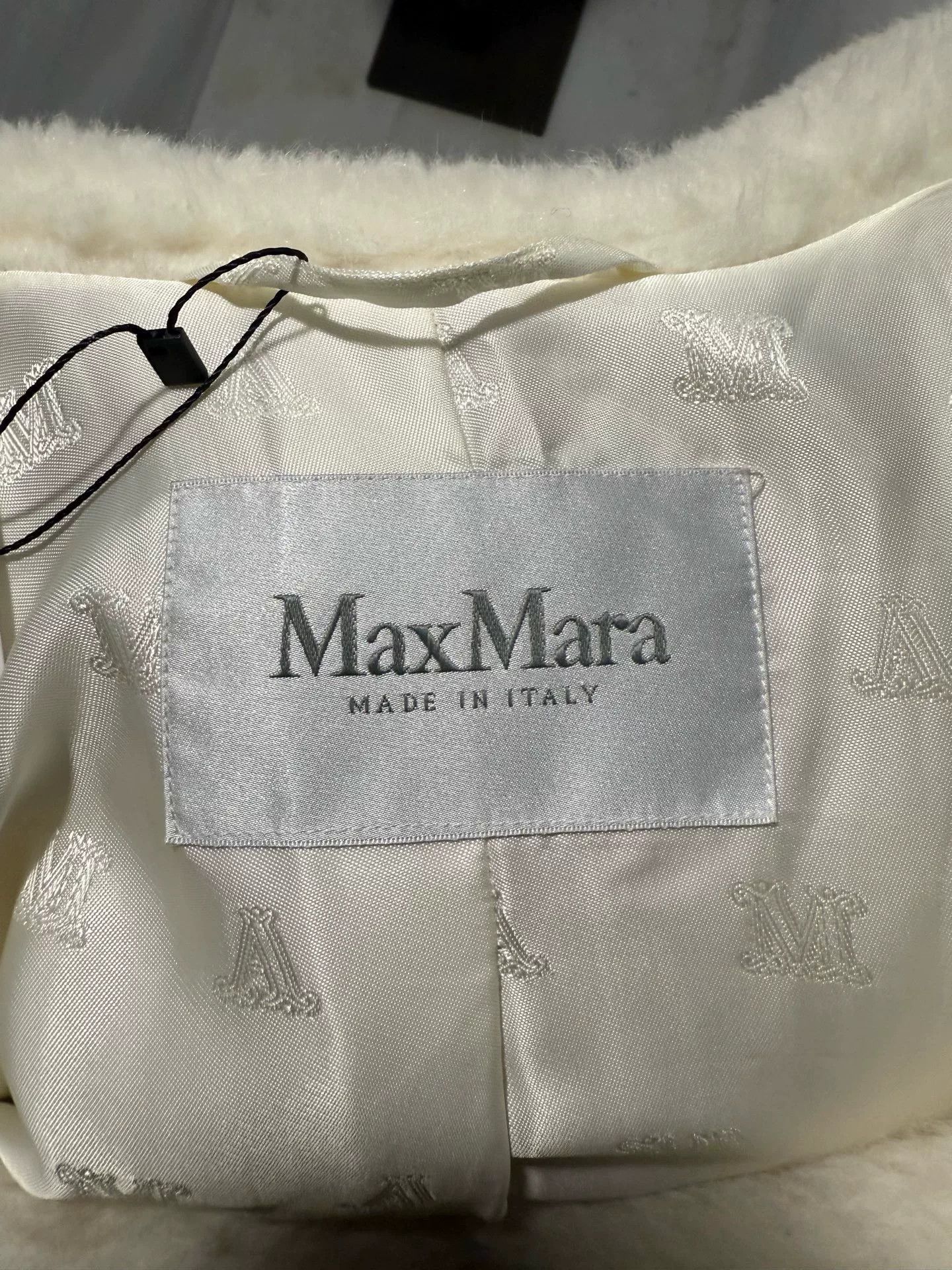 Max Mara Maxmara Teddy Short Coat 38 Size US S / EU 44-46 / 1 - 3 Thumbnail