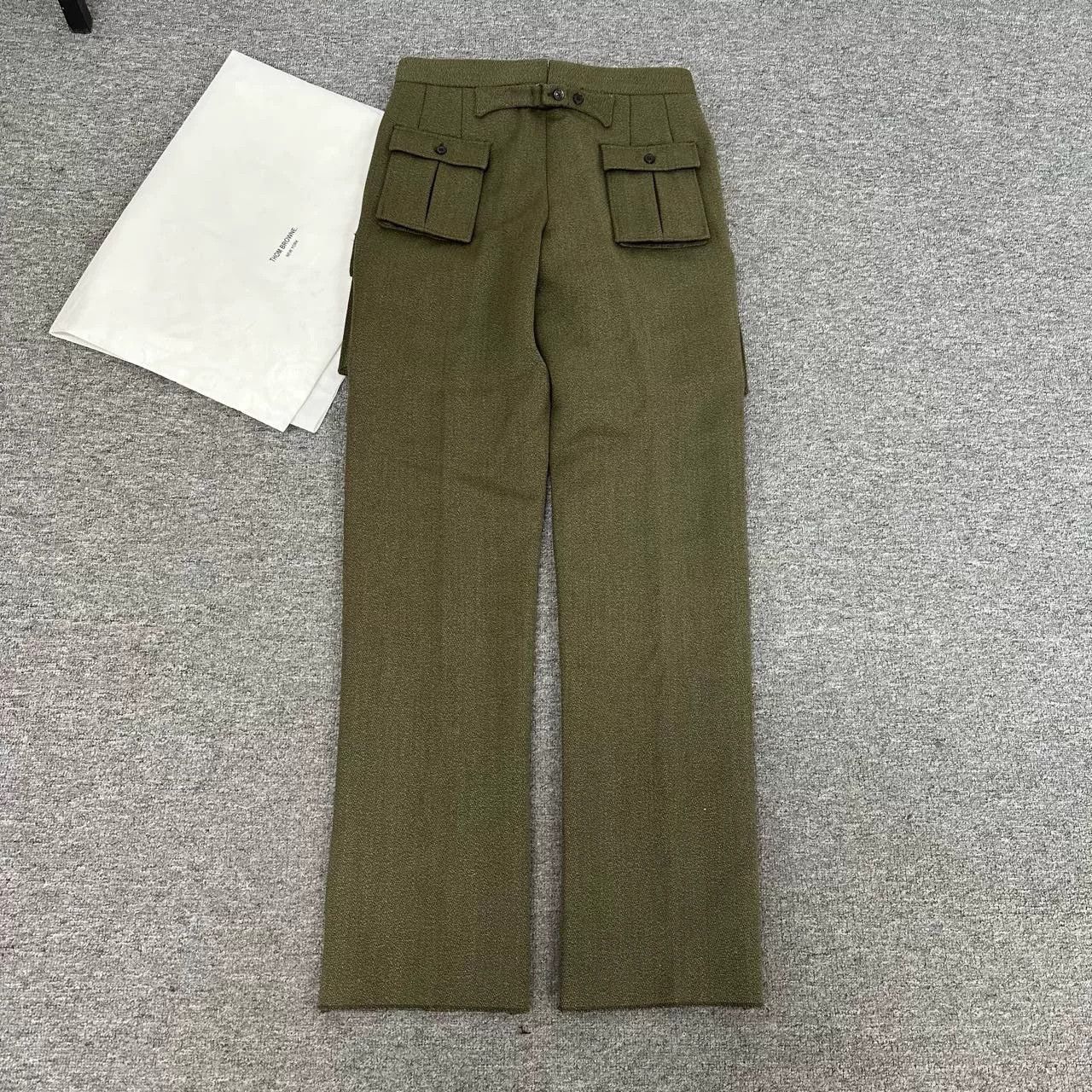 Thom Browne thom browne military green cargo pants Size US 30 / EU 46 - 2 Thumbnail