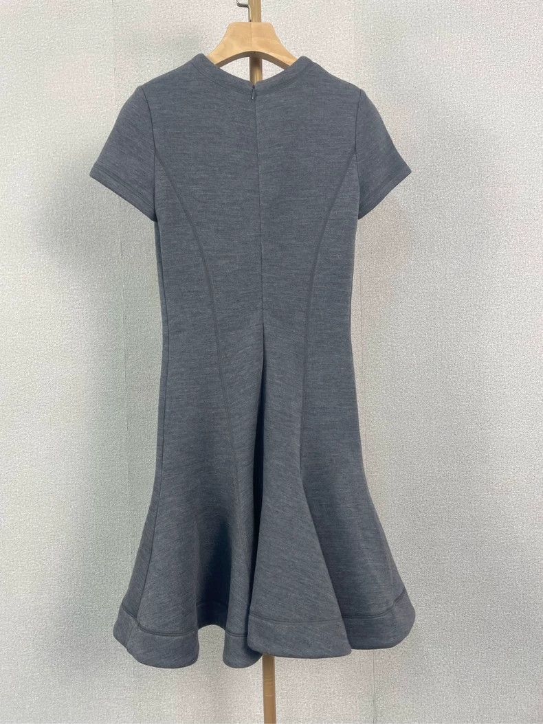 Dior Dior Badge Short Sleeve Dress Size US S / EU 44-46 / 1 - 2 Thumbnail