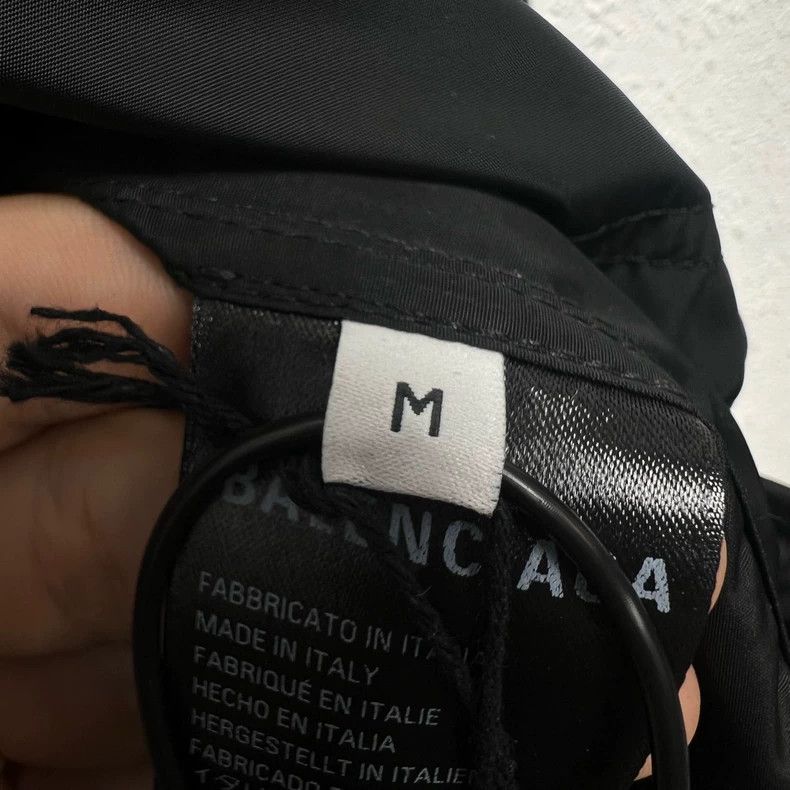 Balenciaga Balenciaga SS24 Logo Print Coach Jacket Size US M / EU 48-50 / 2 - 5 Thumbnail