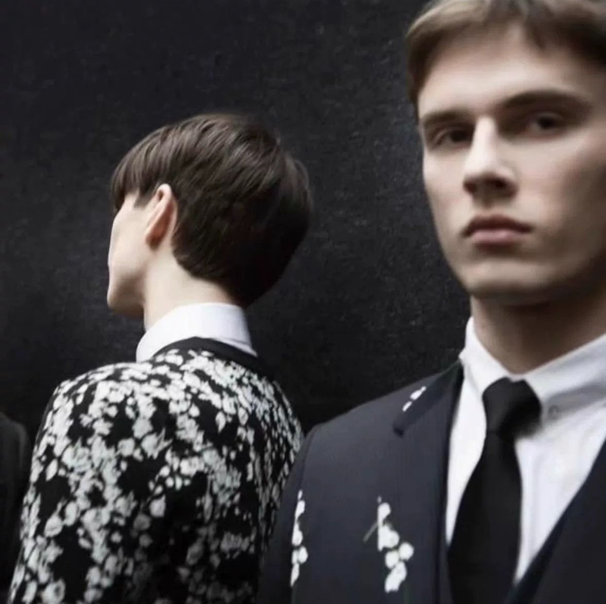 Dior Dior Homme 14fw Lily of the Valley Sweater Size US M / EU 48-50 / 2 - 8 Thumbnail
