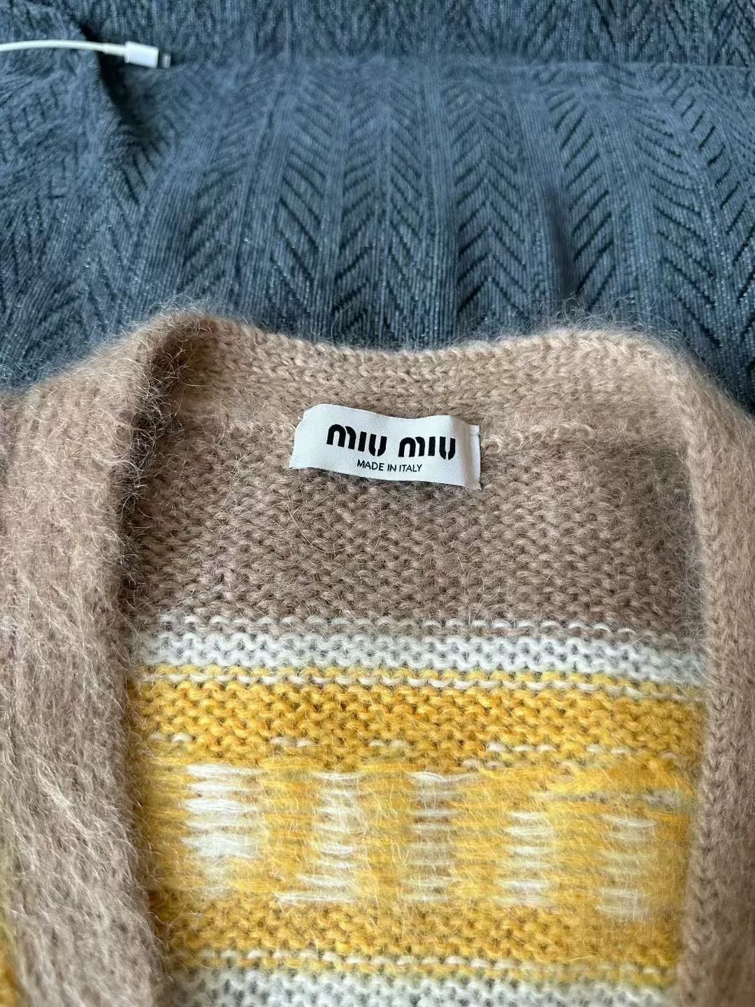 Miu Miu miumiu mohair cardigan with stripes Size US S / EU 44-46 / 1 - 3 Thumbnail