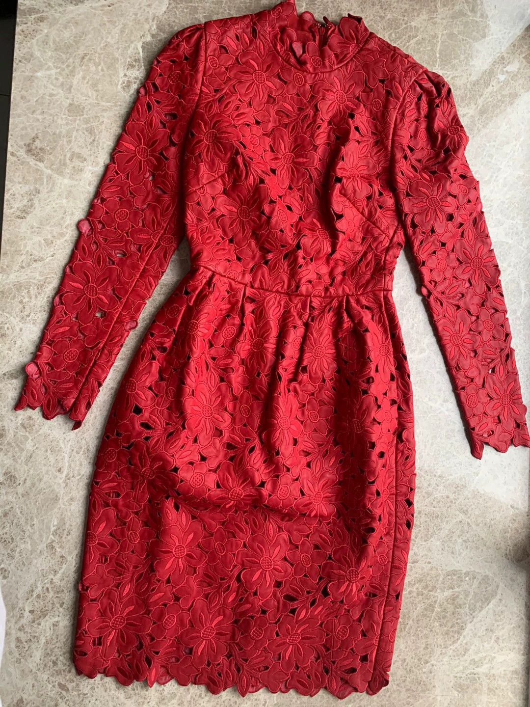 Valentino Valentino Red Butterfly Backless Dress Size US XS / EU 42 / 0 - 6 Thumbnail