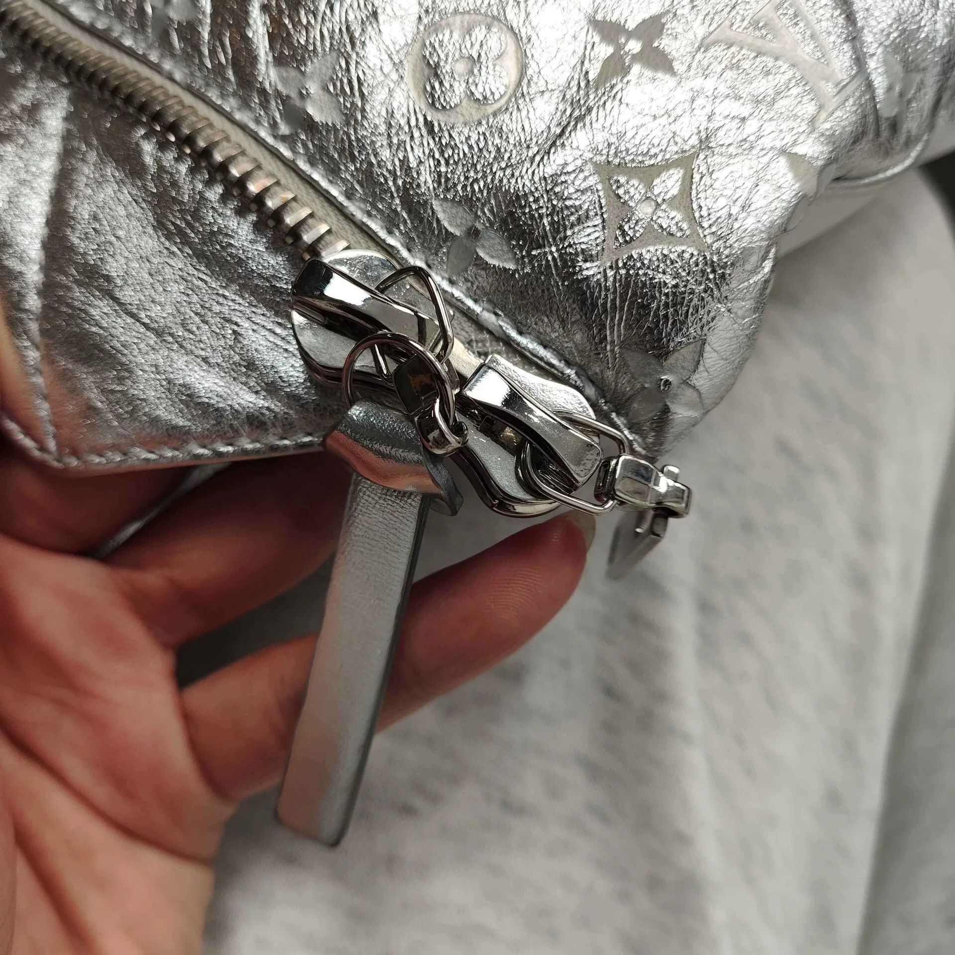 Louis Vuitton Louis Vuitton Silver Down Vest Size 36 Size US XS / EU 42 / 0 - 8 Thumbnail