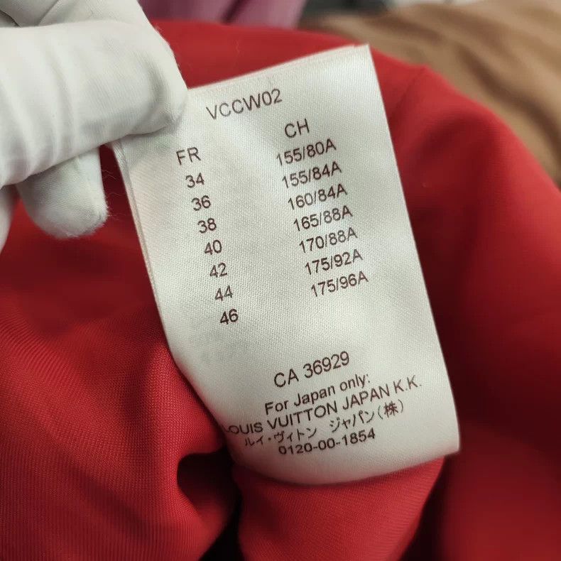 Louis Vuitton Louis Vuitton Red Wool Coat Size 34 Size US XS / EU 42 / 0 - 7 Thumbnail