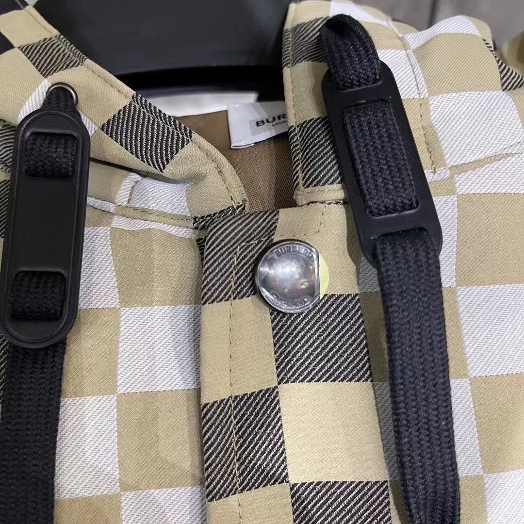 Burberry Burberry New Plaid Hooded Jacket Size US XL / EU 56 / 4 - 3 Thumbnail