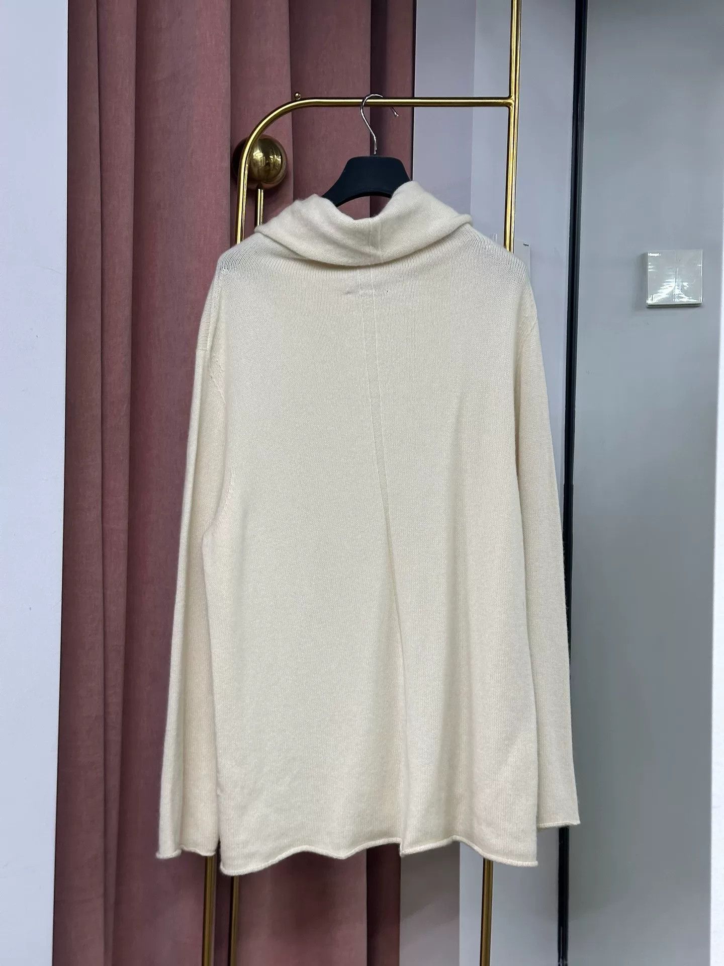 The Row The Row Cashmere Turtleneck Sweater Size US M / EU 48-50 / 2 - 2 Thumbnail