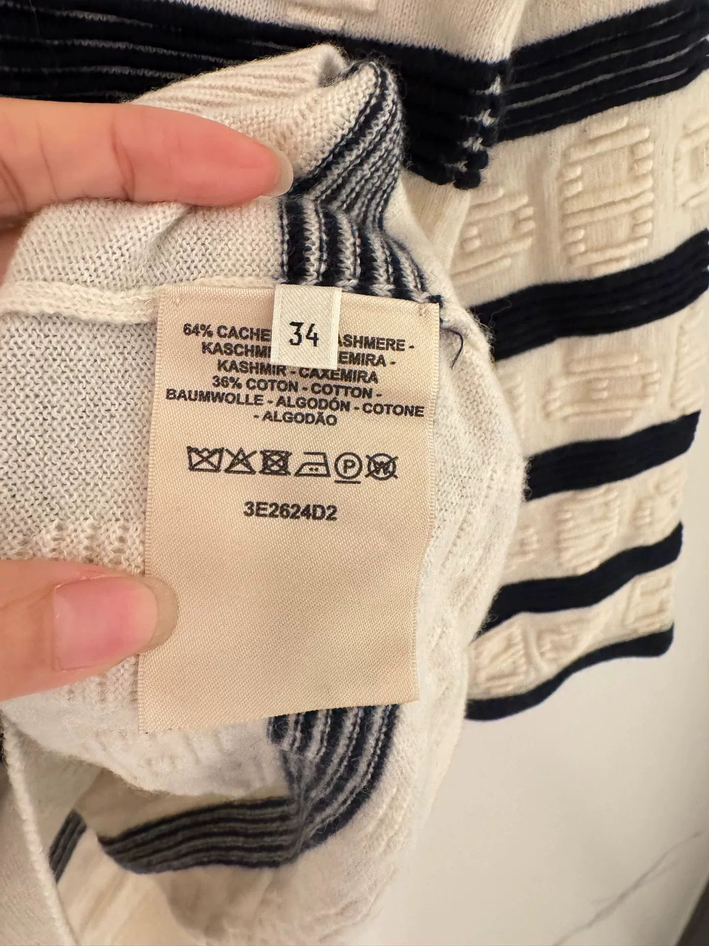 Hermes Hermes Blue Stripe Cashmere Sweater Size US S / EU 44-46 / 1 - 5 Thumbnail