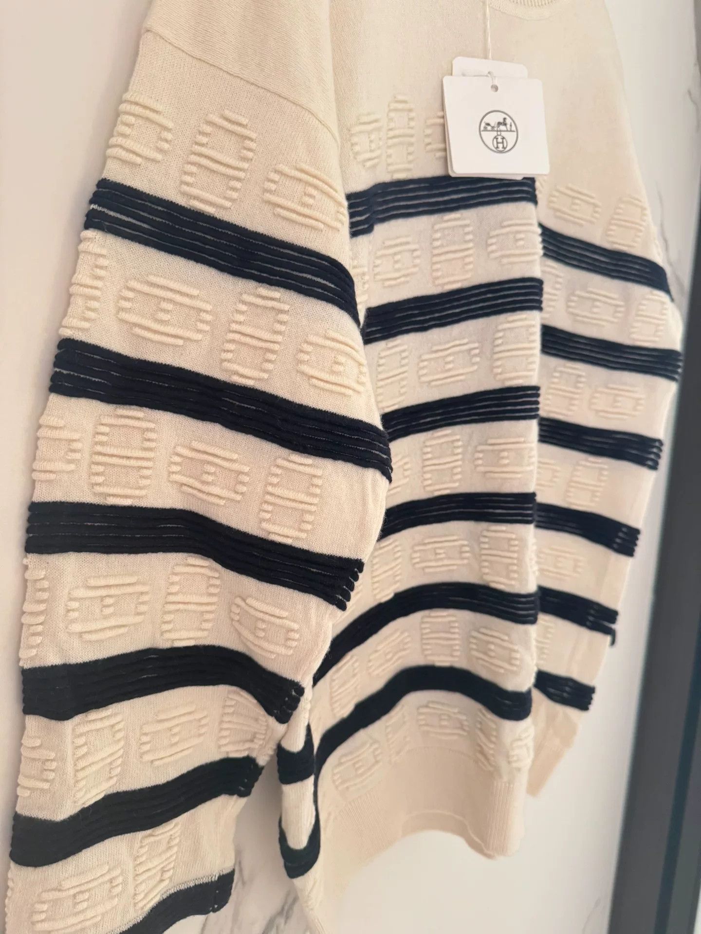 Hermes Hermes Blue Stripe Cashmere Sweater Size US S / EU 44-46 / 1 - 3 Thumbnail