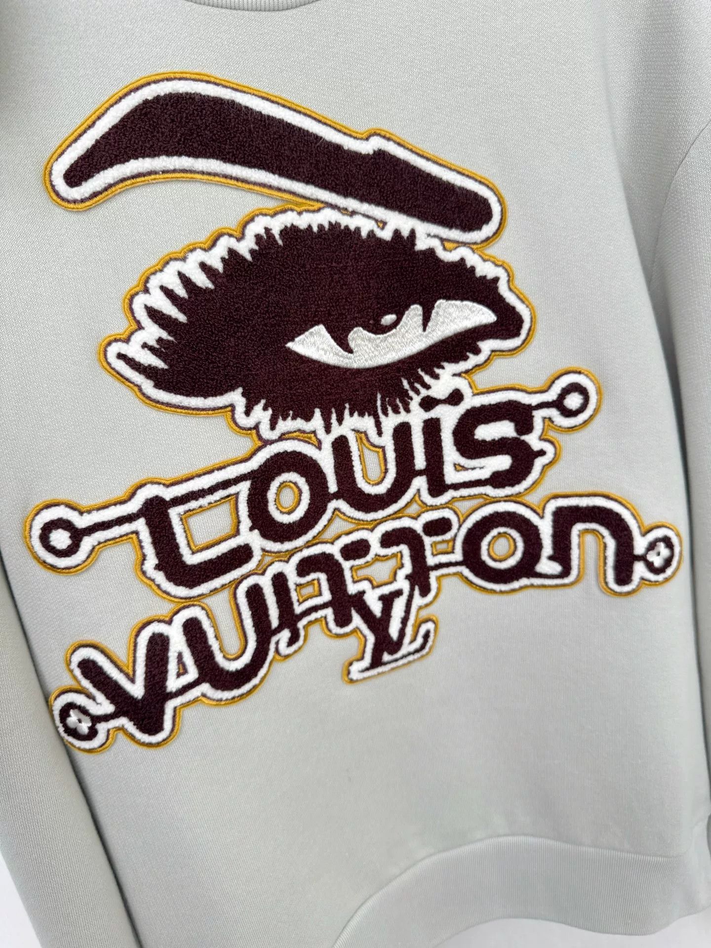Louis Vuitton Louis Vuitton New Sweatshirt with Tags Size US M / EU 48-50 / 2 - 3 Thumbnail
