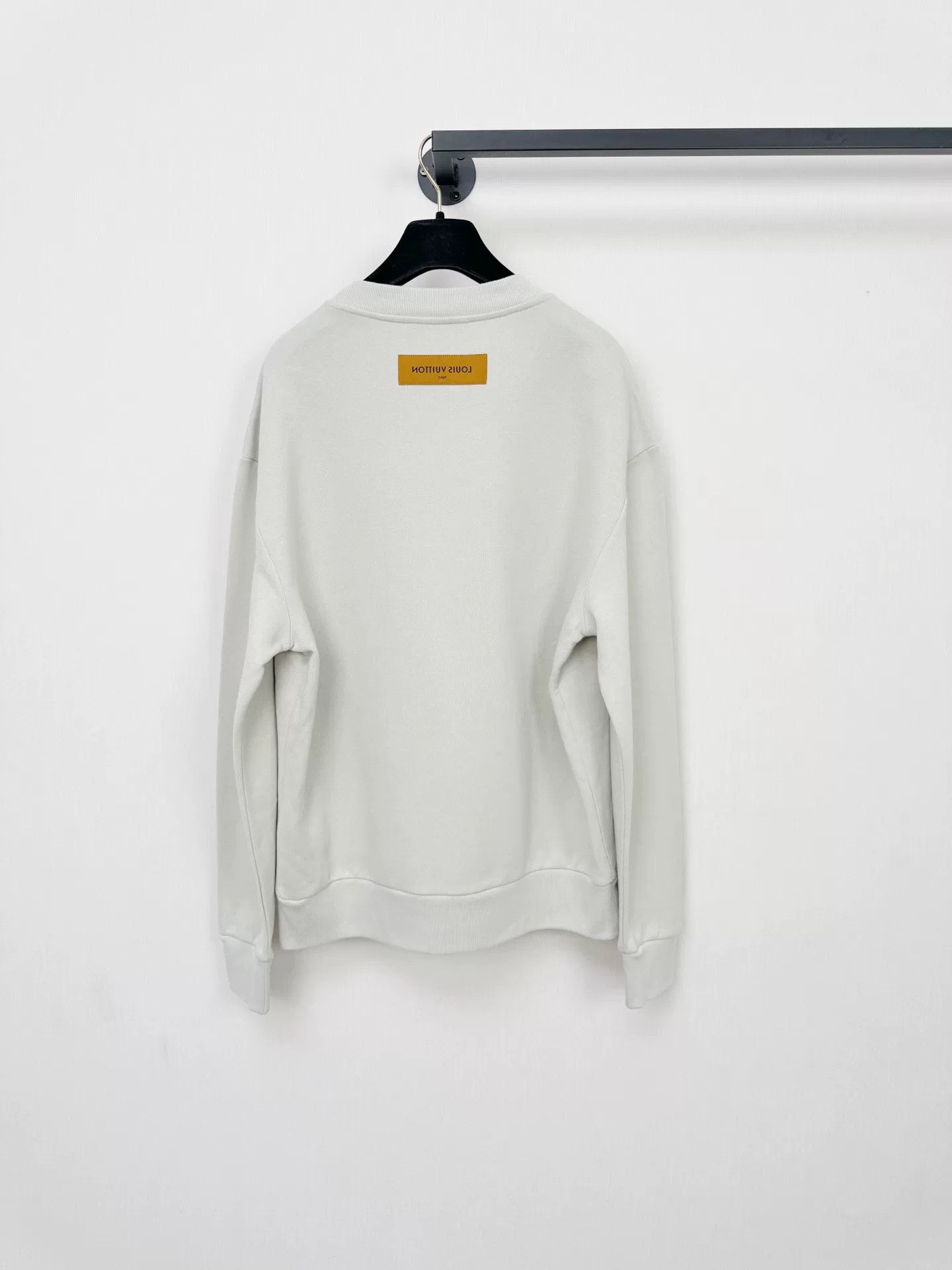 Louis Vuitton Louis Vuitton New Sweatshirt with Tags Size US M / EU 48-50 / 2 - 5 Thumbnail