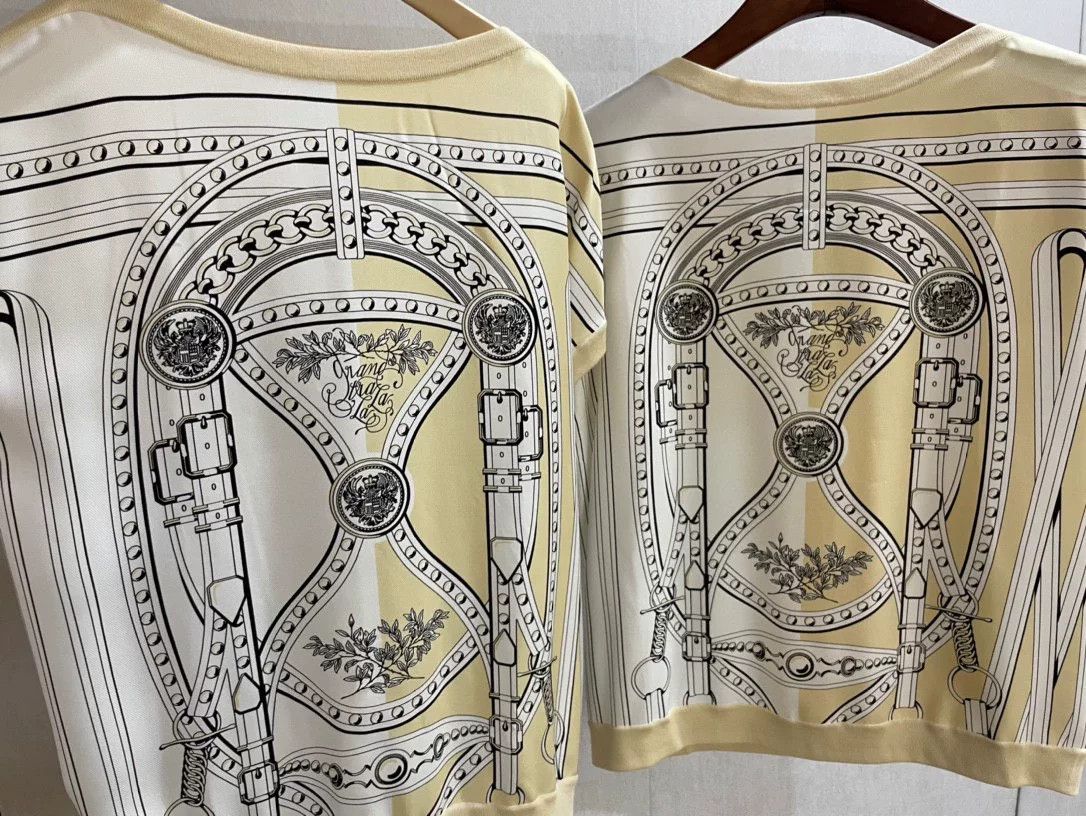 Hermes hermes classic printed short-sleeve top Size US M / EU 48-50 / 2 - 9 Thumbnail
