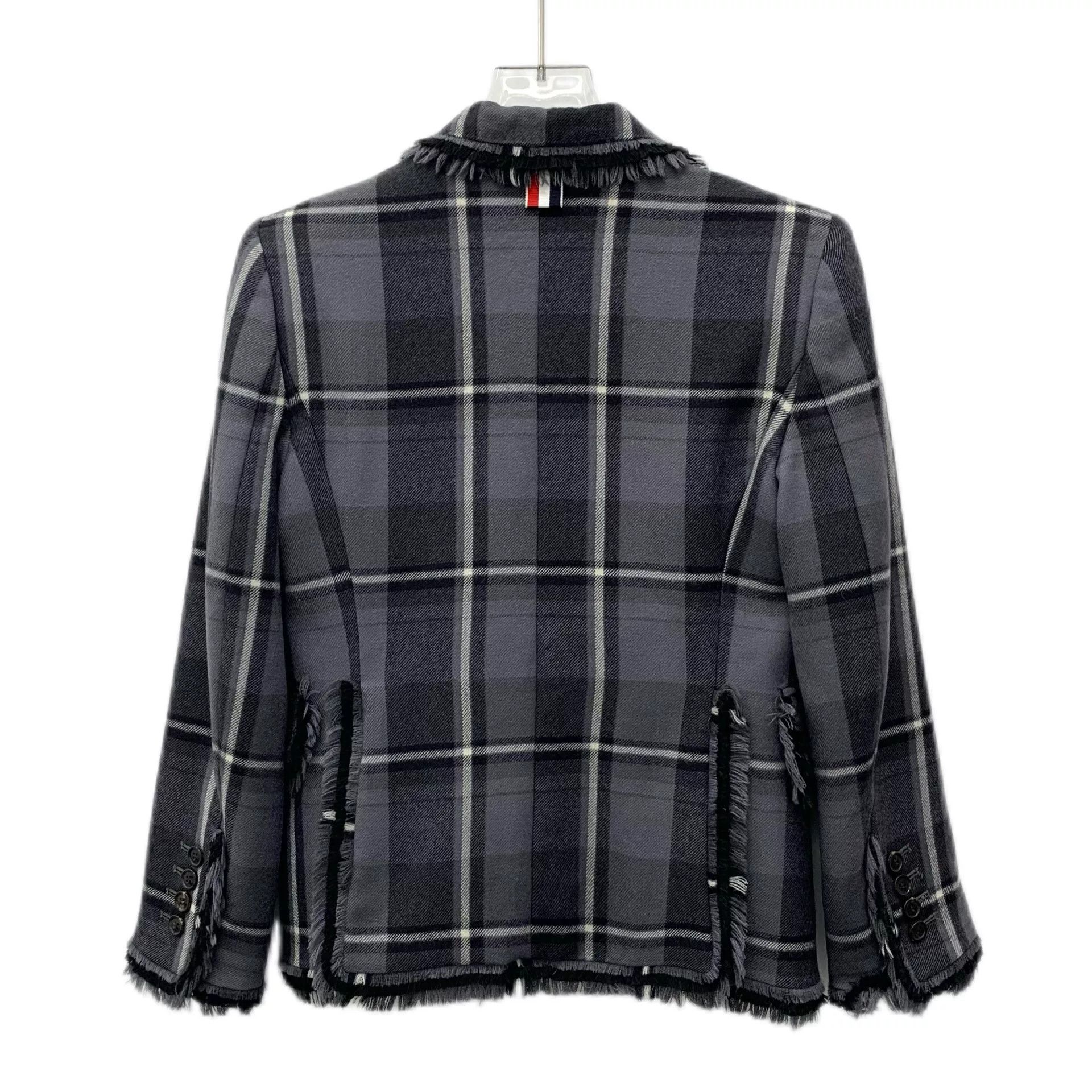 Thom Browne gray striped wool long sleeve blazer Size US S / EU 44-46 / 1 - 2 Thumbnail